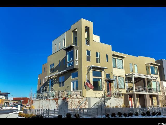 APT 383