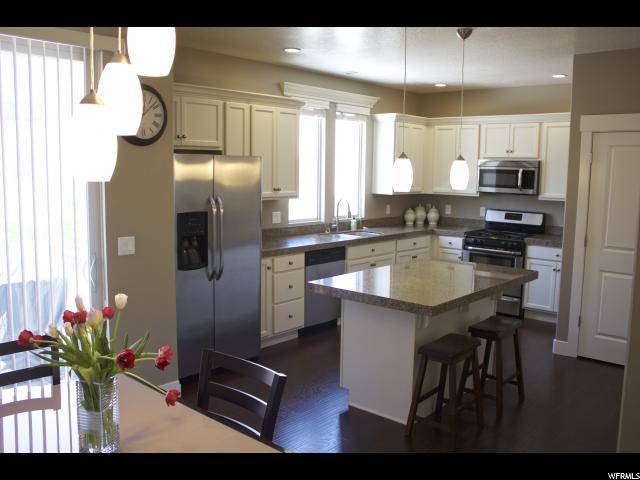 4781 W Daybreak Rim Way South Jordan, UT 84095