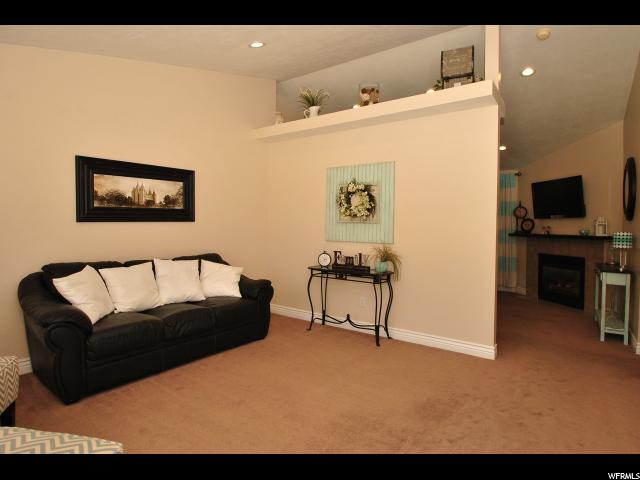 For Sale: 13920 Kessler Peak Cir Herriman, UT 84096