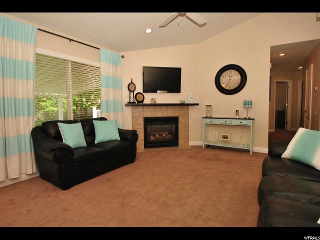 For Sale: 13920 Kessler Peak Cir Herriman, UT 84096