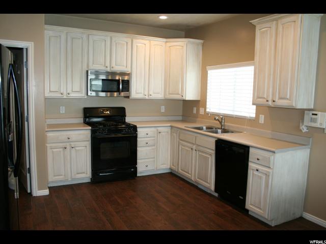 13638 S Daggerwing Way W