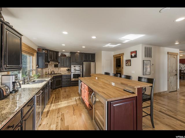 1103 Angus Ct #106