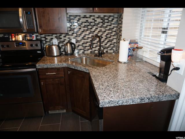 For Sale: 3390 S Shady Tree Ct E Salt Lake City, UT 84106
