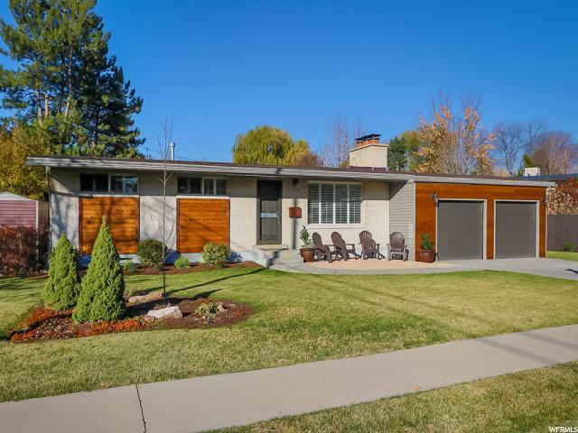 1610 E Kingsrow Dr