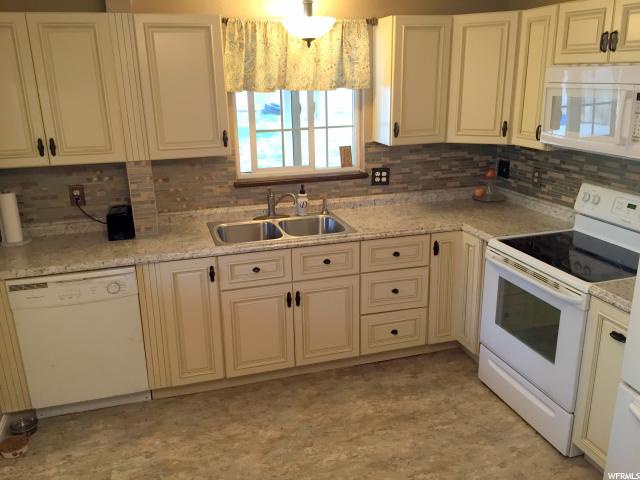 For Sale: 4271 W Benview West Valley City, UT 84120