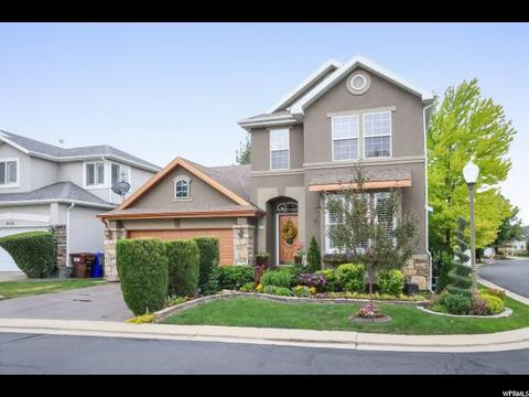 1711 E Village Grn S