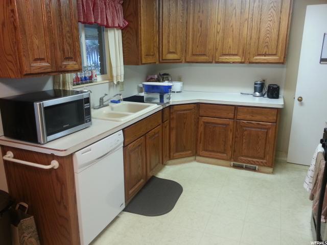 1036 Sycamore Dr