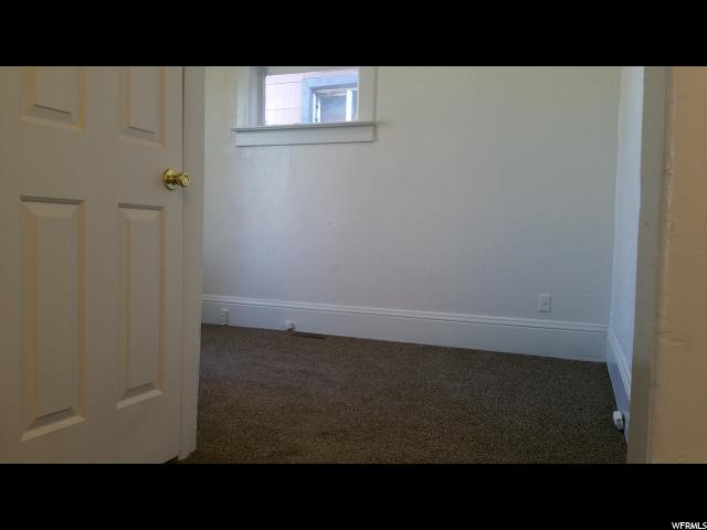 238 Adams Ave
