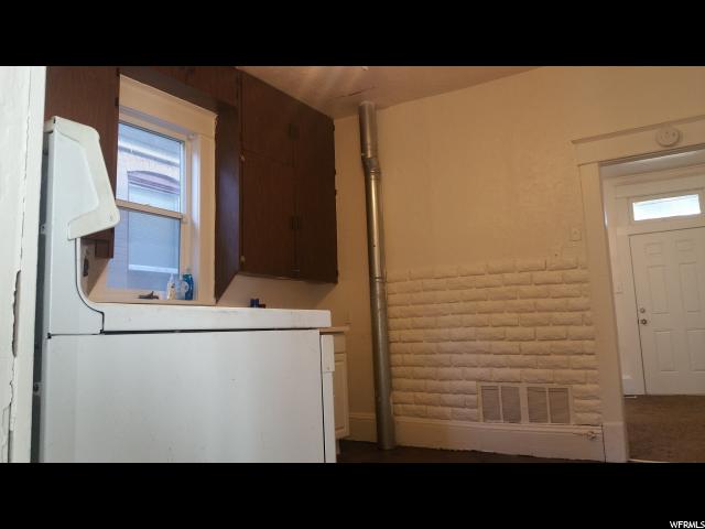 238 Adams Ave
