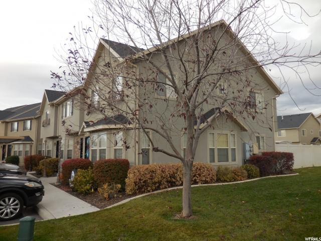 1772 W Cobblestone Way