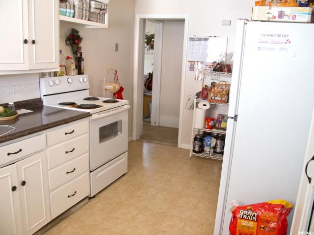 For Sale: 253 E 300 N Richfield, UT 84701