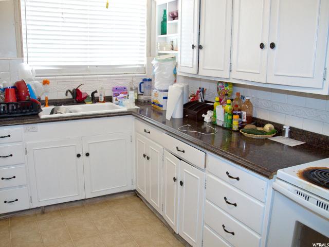 For Sale: 253 E 300 N Richfield, UT 84701
