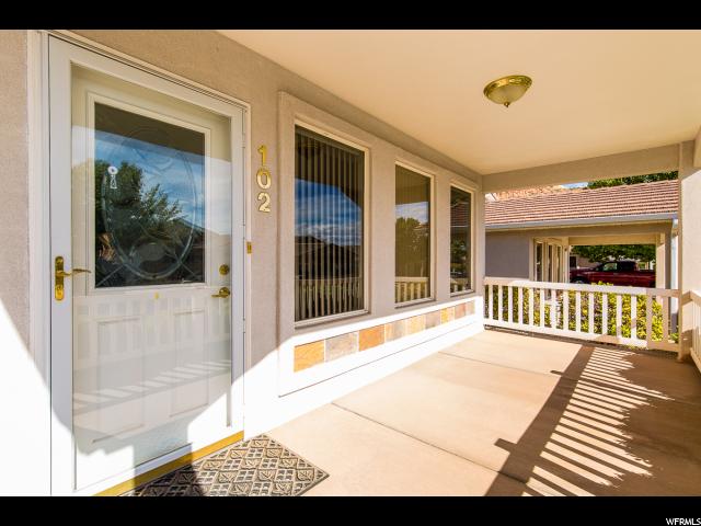 1050 N Red Hills Pkwy W