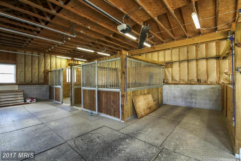 2226 Somerset Dr