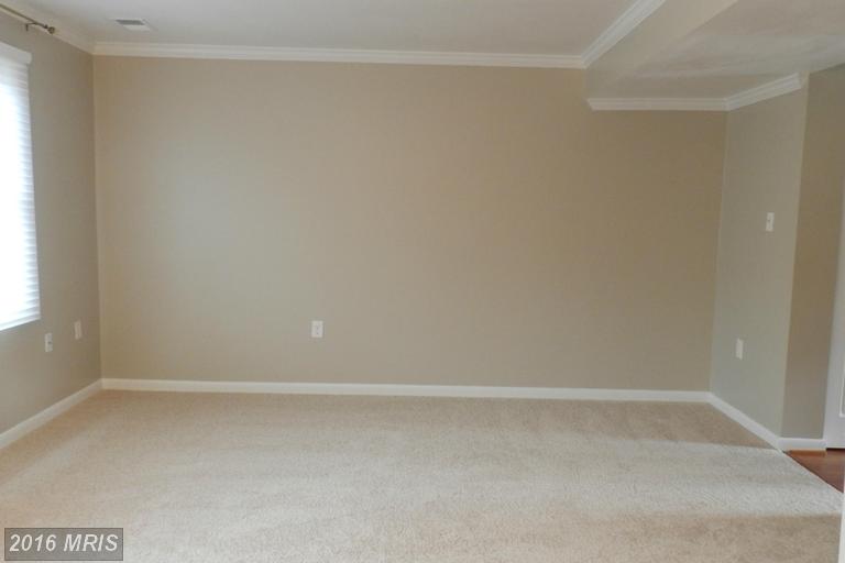 8866 Teakwood Ct