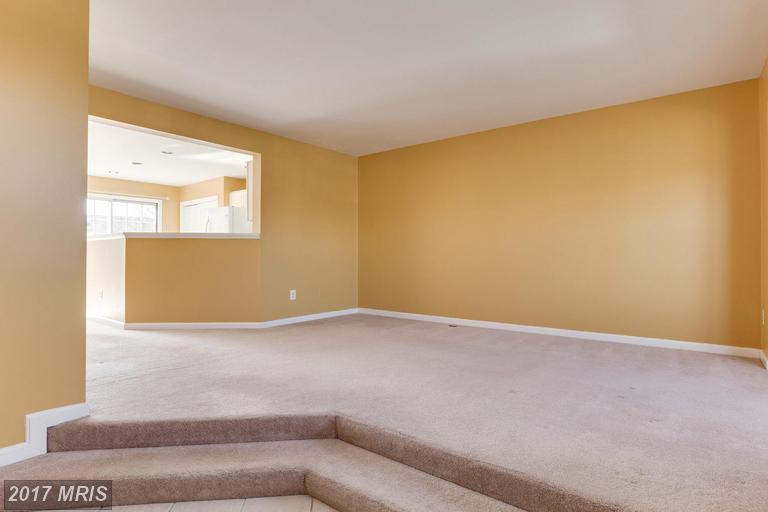 8985 Bonham Cir