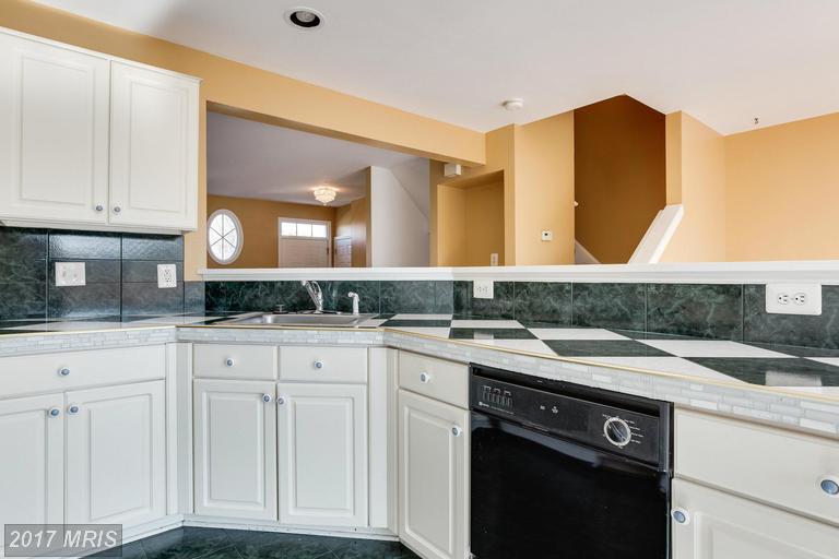 8985 Bonham Cir