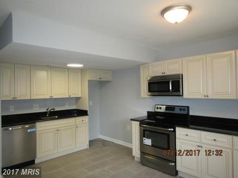 9334 Taney Rd