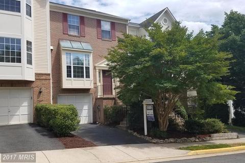 6885 Ridge Water Ct
