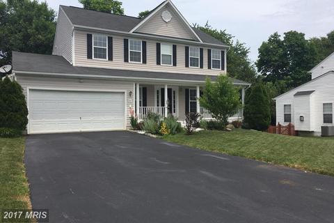 516 Rosemary Ln