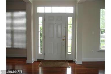 9195 Ribbon Falls Loop