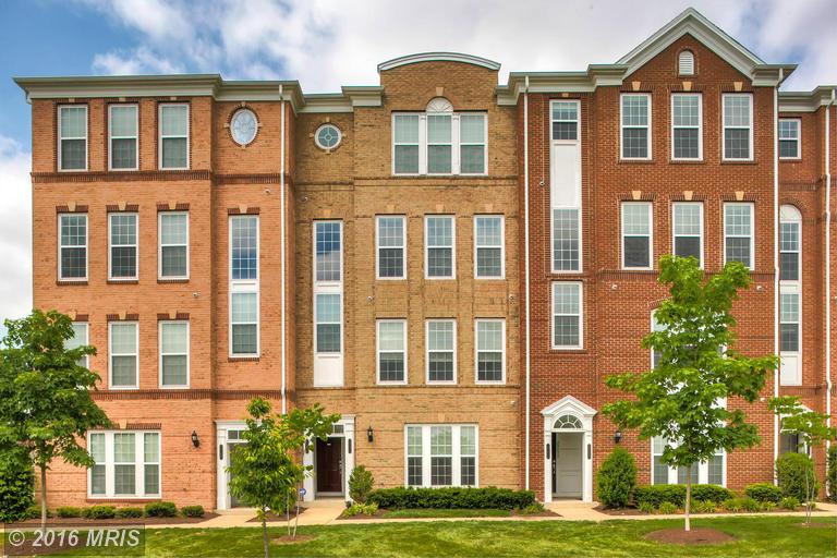 For Sale: 20654 Sibbald Sq Ashburn, VA 20147