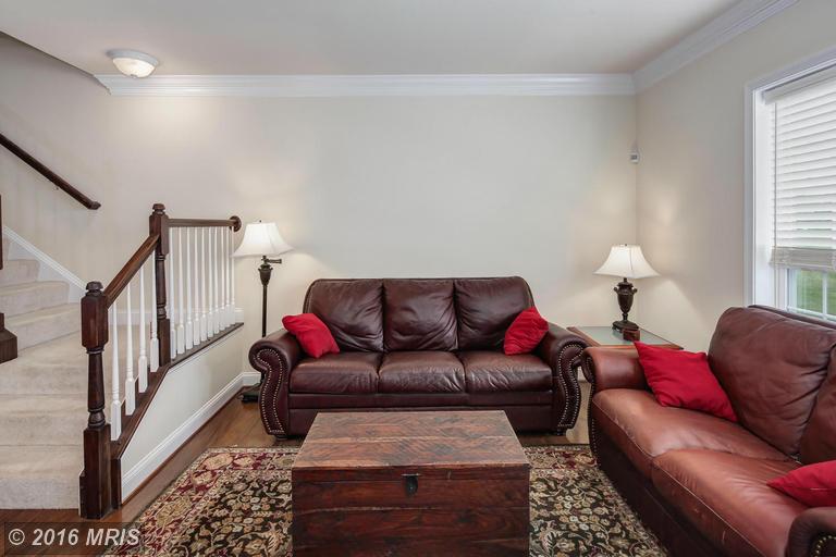 For Sale: 20654 Sibbald Sq Ashburn, VA 20147