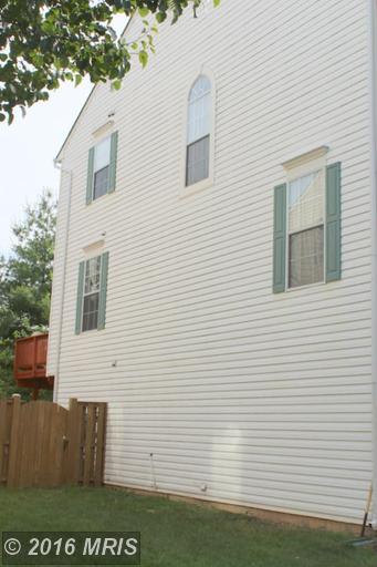 21736 Kings Crossing Ter Ashburn, VA 20147