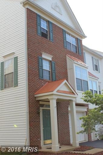 21736 Kings Crossing Ter Ashburn, VA 20147