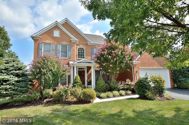 8004 Turtle Creek Cir