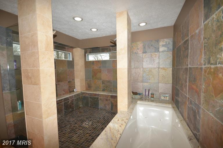 46522 Cedarhurst Dr