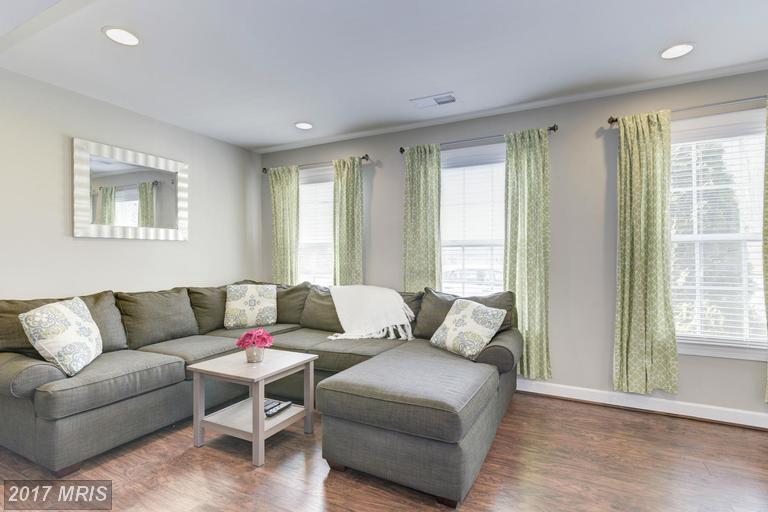 22713 Settlers Trail Ter #11G