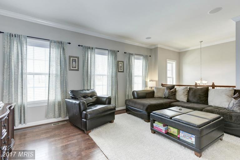 22713 Settlers Trail Ter #11G