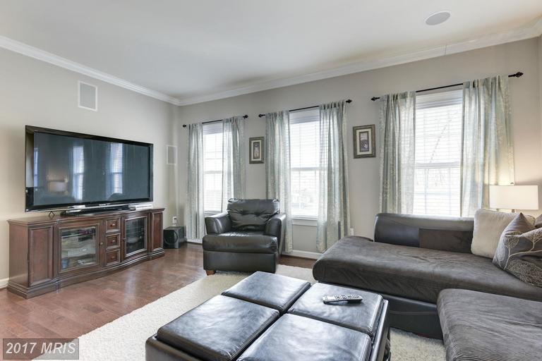 22713 Settlers Trail Ter #11G