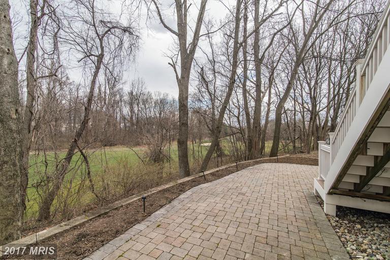 208 Alpine Dr SE