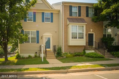1526 Ribbon Limestone Ter #207