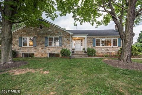 1217 James Rifle Ct NE