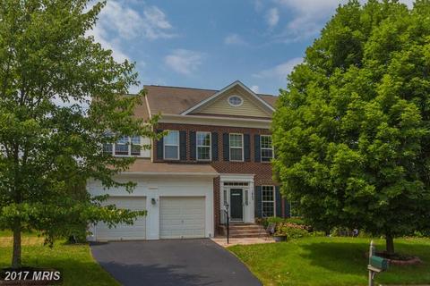 602 Duff Rd NE