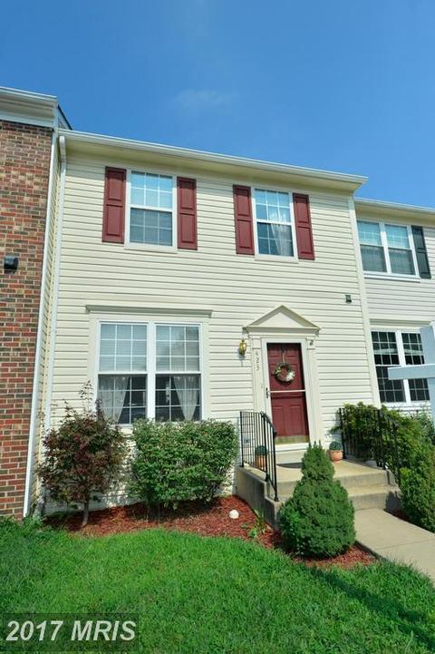 237 Golden Larch Ter NE