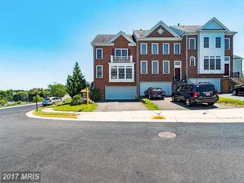237 Golden Larch Ter NE