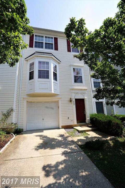 237 Golden Larch Ter NE