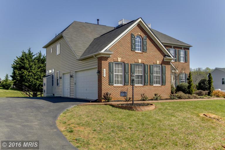 7644 Movern Ln