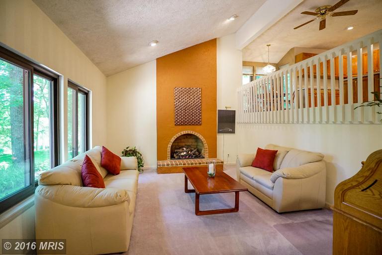 For Sale: 7239 Periwinkle Ct Warrenton, VA 20187