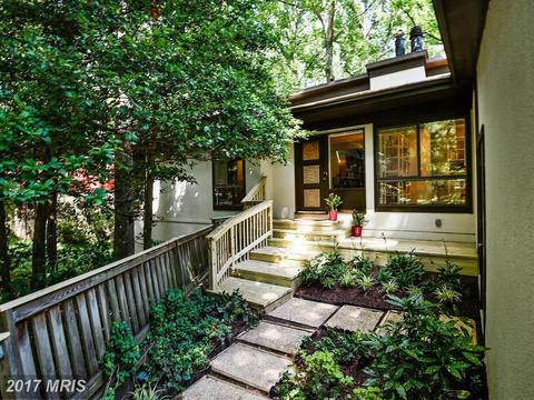 2109 Lirio Ct