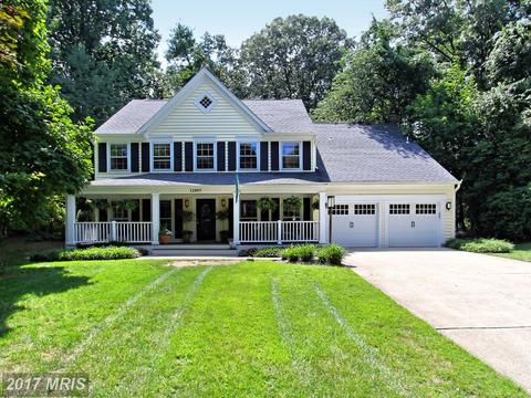 11560 Southington Ln