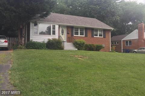 7404 Masonville Dr