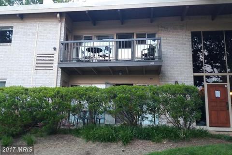 5911 Prince James Dr #22