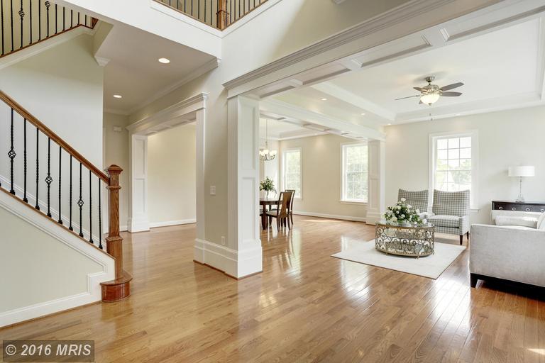 For Sale: 4321 Roberts Ave Annandale, VA 22003