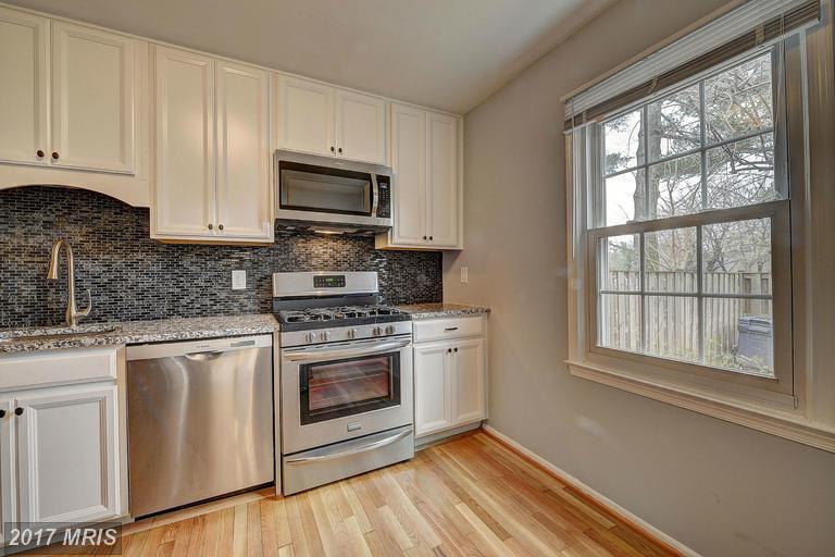 5587 Hecate Ct
