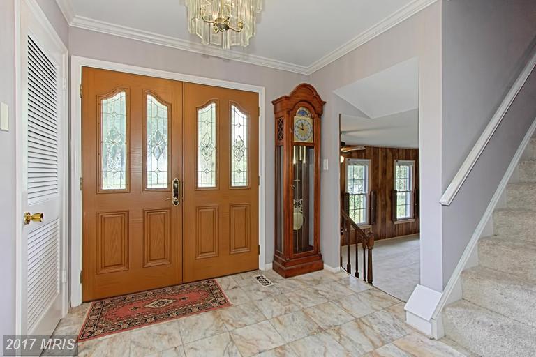 8927 Burke Lake Rd